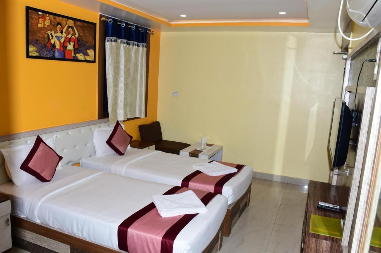 Ar Grand Hotel Rajgir Exterior photo